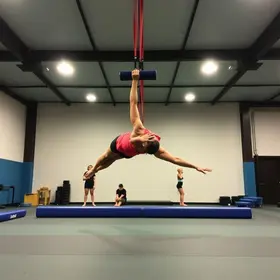 aulas noturnas gratuitas de ginástica funcional